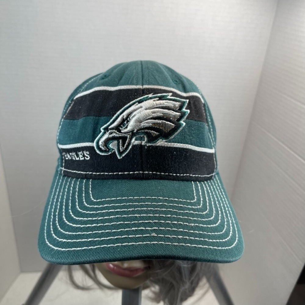 Philadelphia Eagles Hat Cap Fitted Small Medium Green Streetwear Retro Rare NFL
